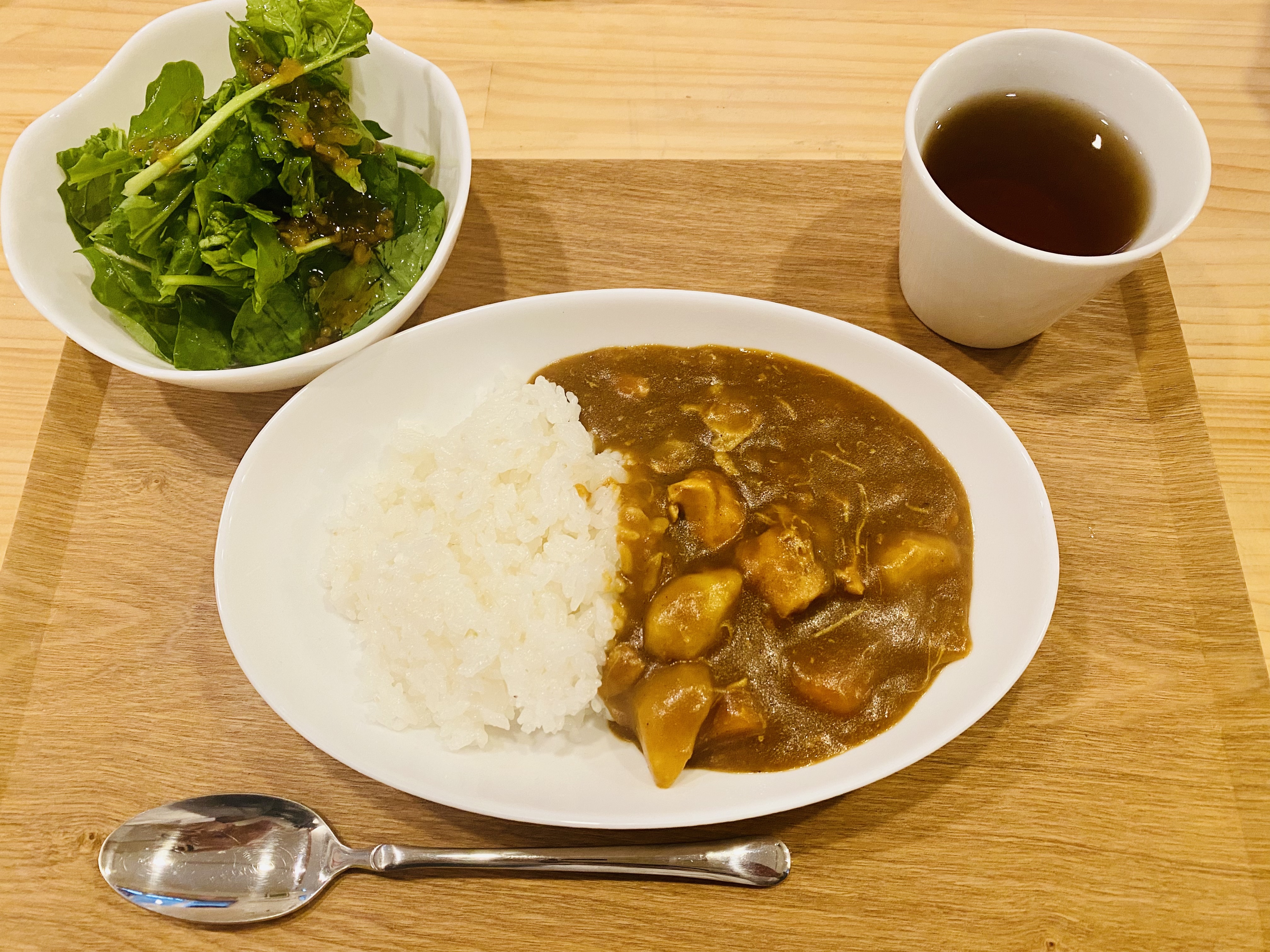 子安の丘みんなの家　カレー