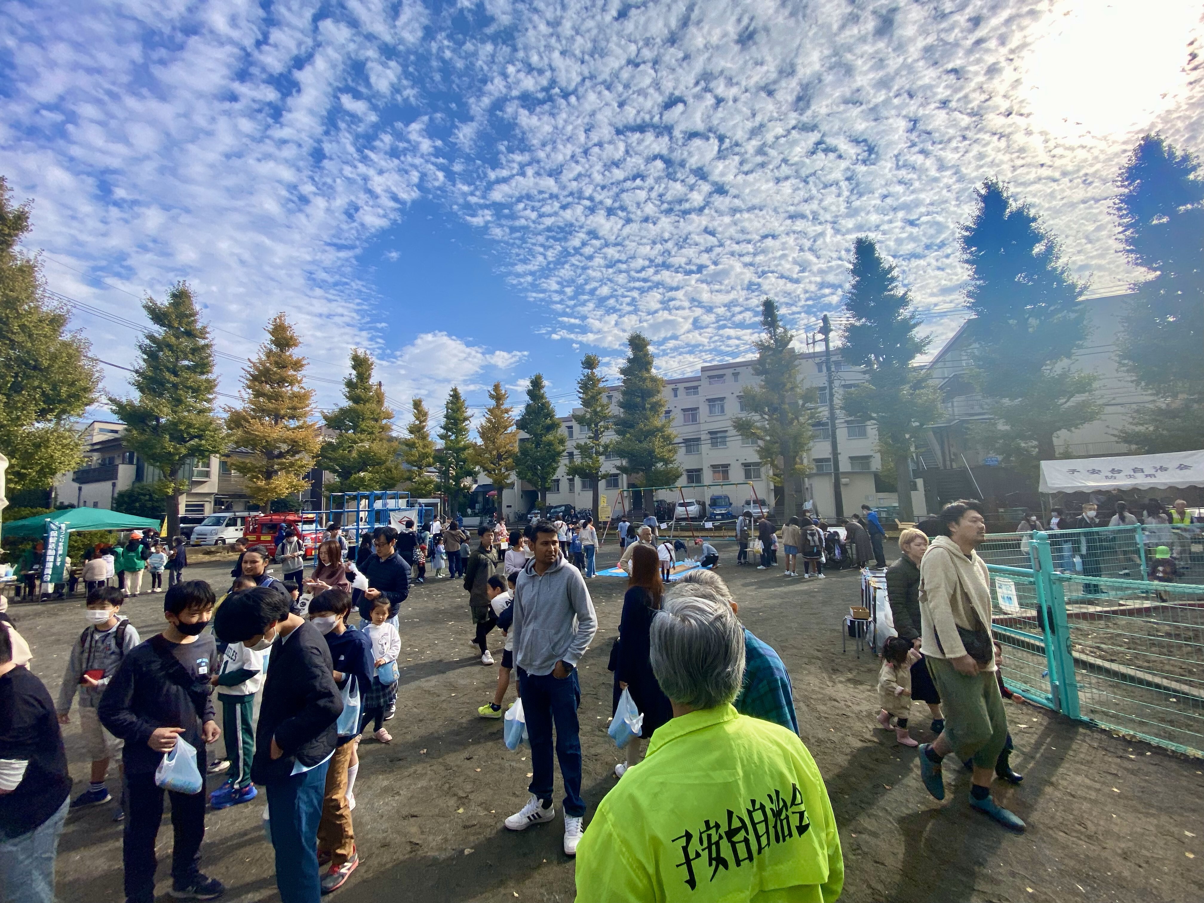 子安台イベント　イチョウ祭り